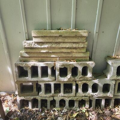 LARGE ARRAY OF CONCRETE BLOCKS VARIETY OF SIZES