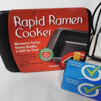 4 pc Kitchen/Cooking: Rapid Ramen Cooker, Hot Dog Cooker, Foil, Foil Pans - New