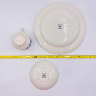 CHURCHILL CLASSIC BLUE WILLOW FROM ENGLAND - 3 PIECE SET - DINNER PLATE CUP SAUCER LOT #3