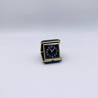 VINTAGE  EQUITY WIND UP TRAVELING ALARM CLOCK