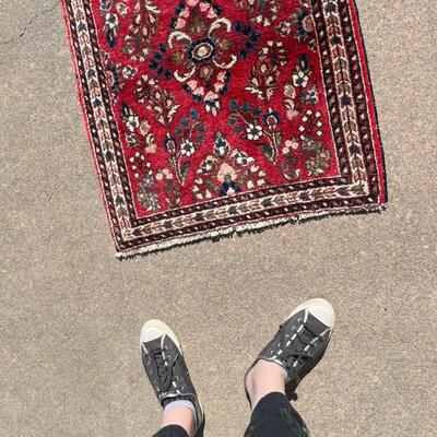 Small Formal Oriental Rug Hand Loomed Area Rug 25x33"