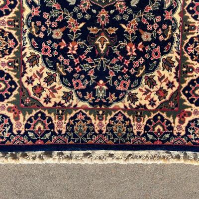 Stunning Small Oriental Area Rug Hand Woven 24x40