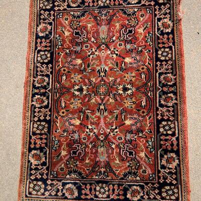 Exquisite Small Oriental Area Rug Hand Woven 25x36