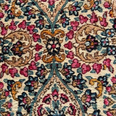 Vintage Small Oriental Pattern Rug 24x36