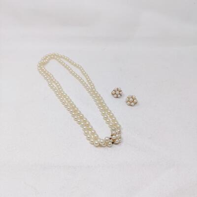 VINTAGE FAUX PEARL COSTUME JEWELRY NECKLACE EARRINGS SET