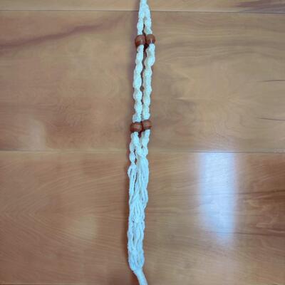 PRETTY WHITE MACRAME HANGING BASKET HOLDER
