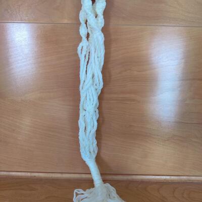 PRETTY WHITE MACRAME HANGING BASKET HOLDER