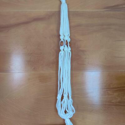 BEAUTIFUL MACRAME WILDWOOD HANGING 16" BASKET HOLDER