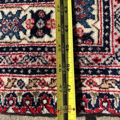 Exceptional 10-Border Oriental Rug Hand Loomed 48x74