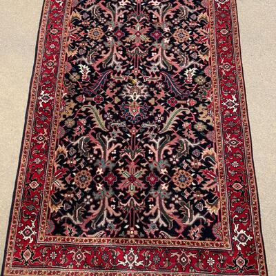 Exceptional Large Formal Area Rug Hand Woven! 48x72