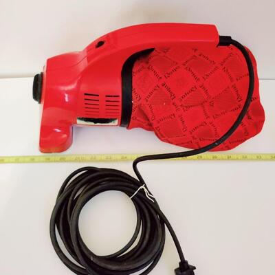 VINTAGE DIRT DEVIL HANDHELD VACUUM WITH 6 DISPOSABLE BAGS