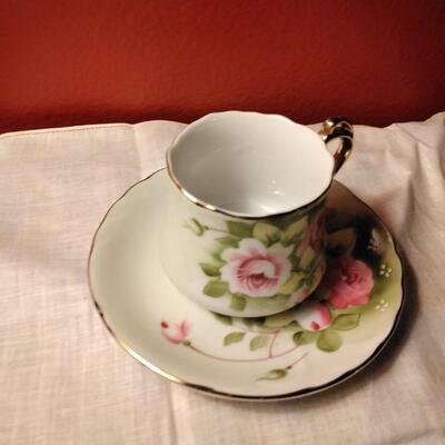 Vintage Lefton China Hand Painted Heritage Roses Motif Teacup & Saucer with Gold Accents