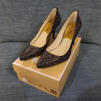 Michael Kors Mid Pump Glitter Womens Shoes