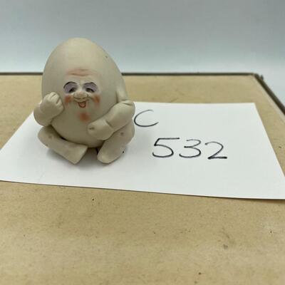 Allyson Nagel egg figurine