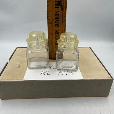 Vintage medicine apothecary jar with screw top lid