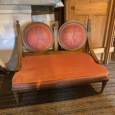 VINTAGE LOVESEAT