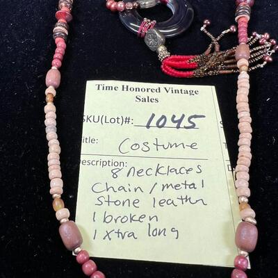 8 Costume bead necklaces