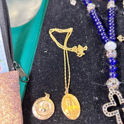 Religous jewelry