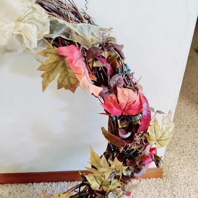 FANTASTIC FALL WREATH X-LARGE