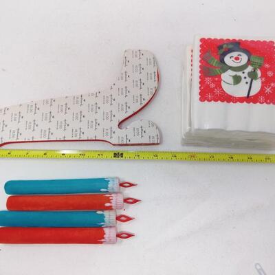 VINTAGE CHRISTMAS POP-UP BELL AND MORE LOT