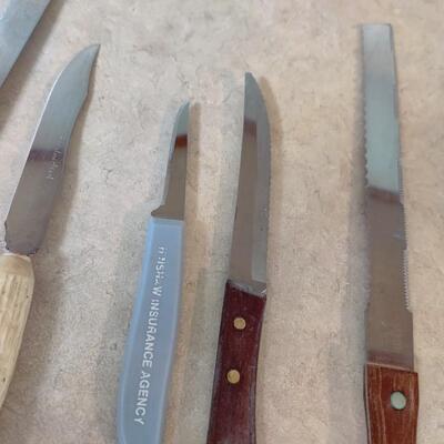 KITCHEN KNIVES LOT