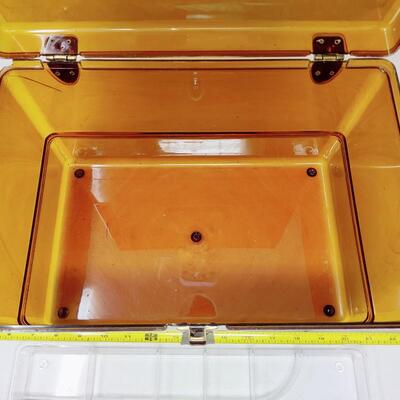VINTAGE BROWN SEWING CARRY CASE WITH TRAY