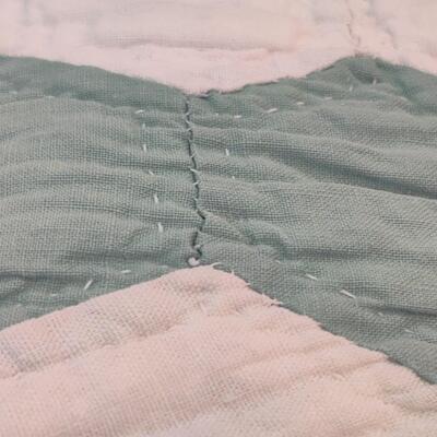 VINTAGE HAND SEWN GRANDMOTHER'S FLOWER GARDEN QUILT