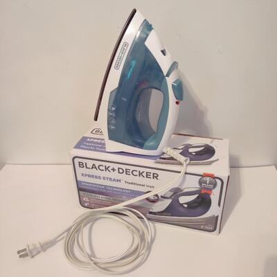 BLACK AND DECKER XPRESS STEAM IRON