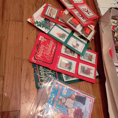 VINTAGE CHRISTMAS PAPER CRAFTY GOODIES