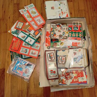 VINTAGE CHRISTMAS PAPER CRAFTY GOODIES