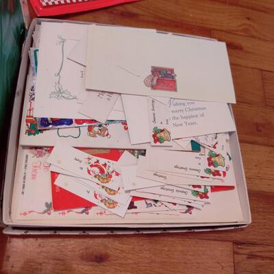 VINTAGE CHRISTMAS PAPER CRAFTY GOODIES