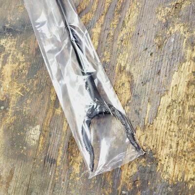 NEW "GRABBER" TOOL IN PKG