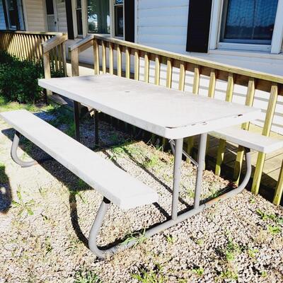 GREY PLASTIC & METAL PICNIC TABLE