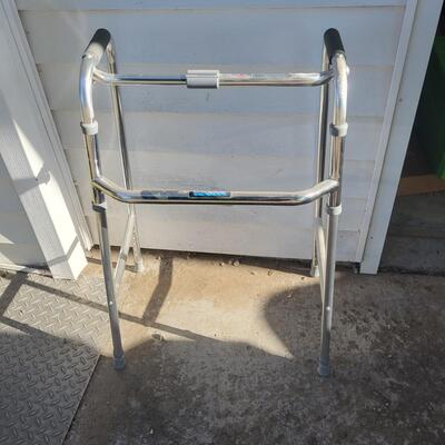 INVACARE METAL WALKER
