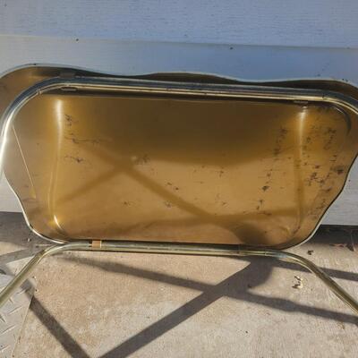 VINTAGE DECORATED METAL TRAY