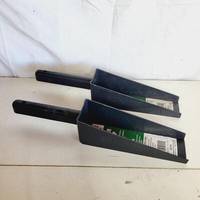 GUTTER SCOOP BUNDLE