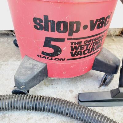WORKING 5 GALLON SHOP VAC