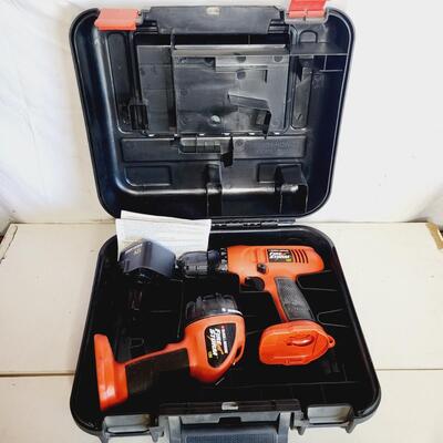 BLACK & DECKER FIRE STORM BUNDLE W/ CASE