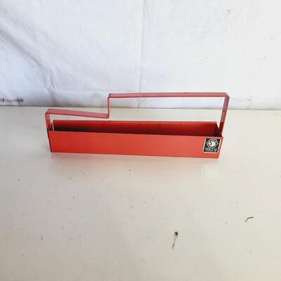 METAL MATCO TOOL HOLDER