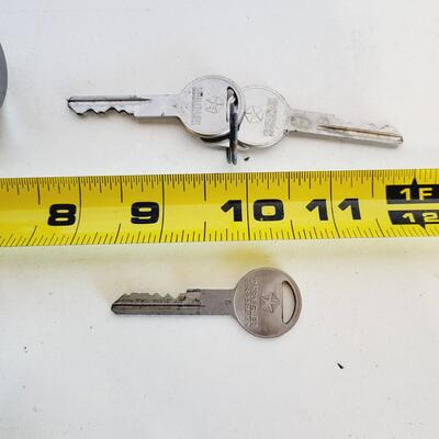 VINTAGE CHRYSLER IGNITION SWITCH BUNDLE W/ keys