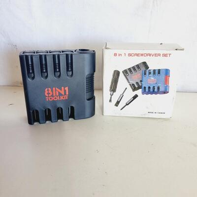 8N1 SCREWDRIVER SET W/ BOX