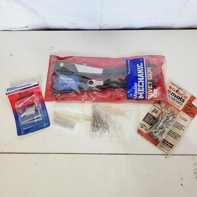 MASTER MECHANICS RIVET NAIL GUN & ACCESSORIES