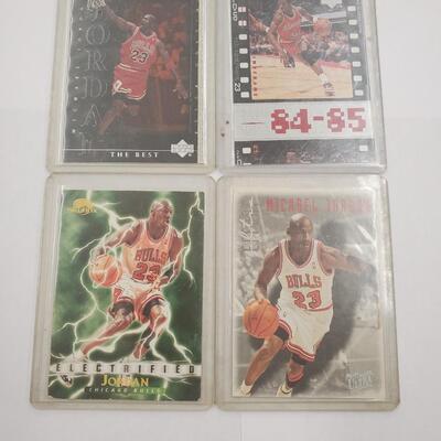 Michael jordan lot of 4