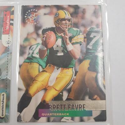 Football cards lot of 9