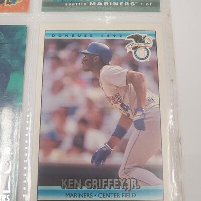 Lot of 9 ken griffey jr cards