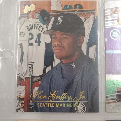 Ken griffey Jr card lot of 9