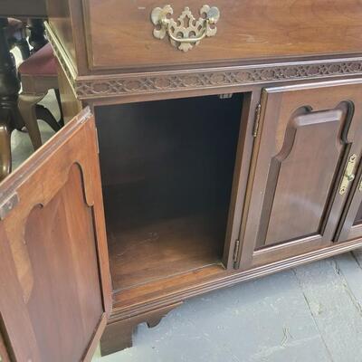 AMAZING ETHAN ALLEN BAR BUFFET