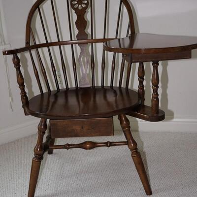 REPRODUCTION   VTG Hale Co. Vermont Maple Left Hand Bowback Windsor Writing Chair/DeskWINDSOR STYLE WRITING TABLE DESK CHAIR