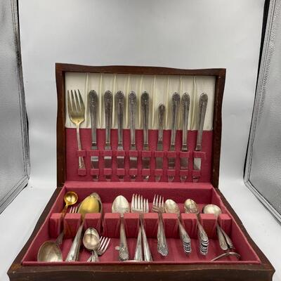 Crown silver plate silverware set