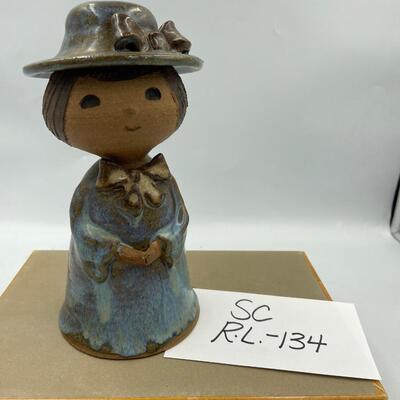 Pottery Lady